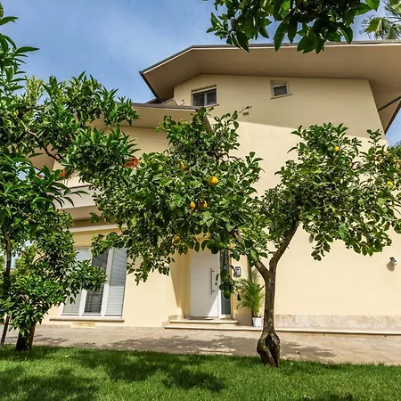 Πανσιόν Casa Rita Sabaudia